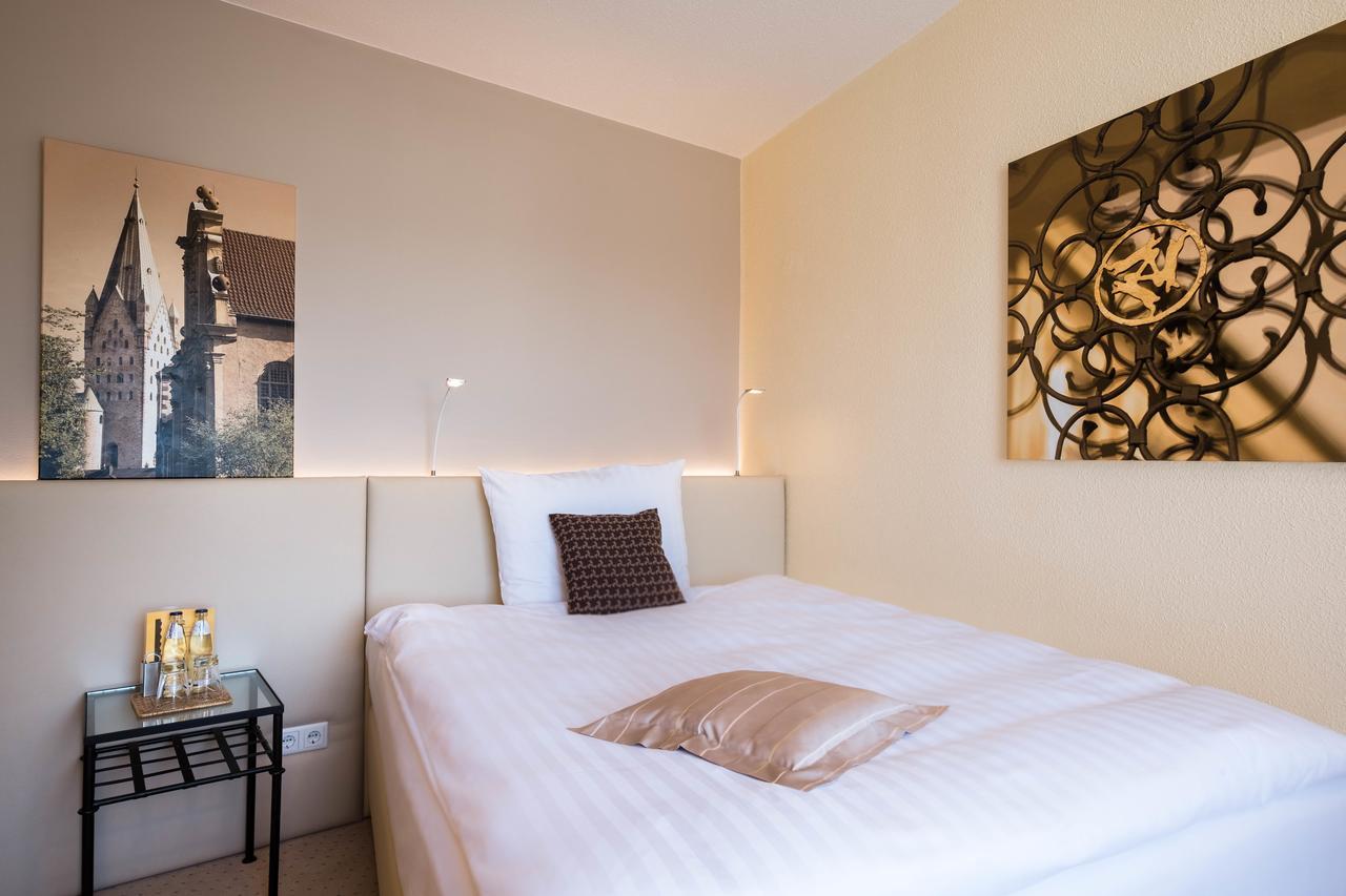 Hotel Zur Muehle Paderborn Zewnętrze zdjęcie